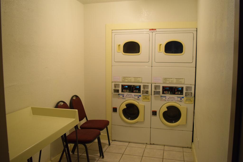 Little Suites Provo Extended Stay Экстерьер фото