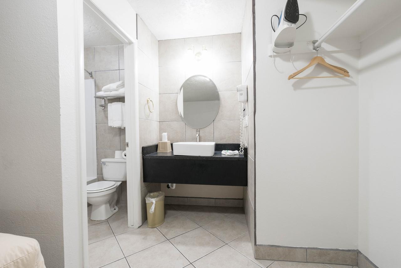 Little Suites Provo Extended Stay Экстерьер фото
