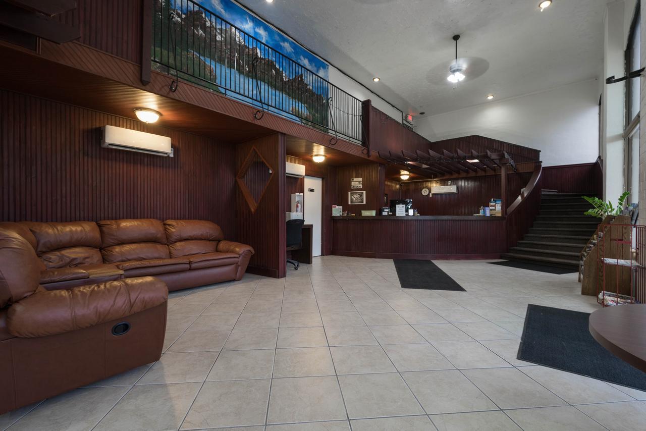 Little Suites Provo Extended Stay Экстерьер фото