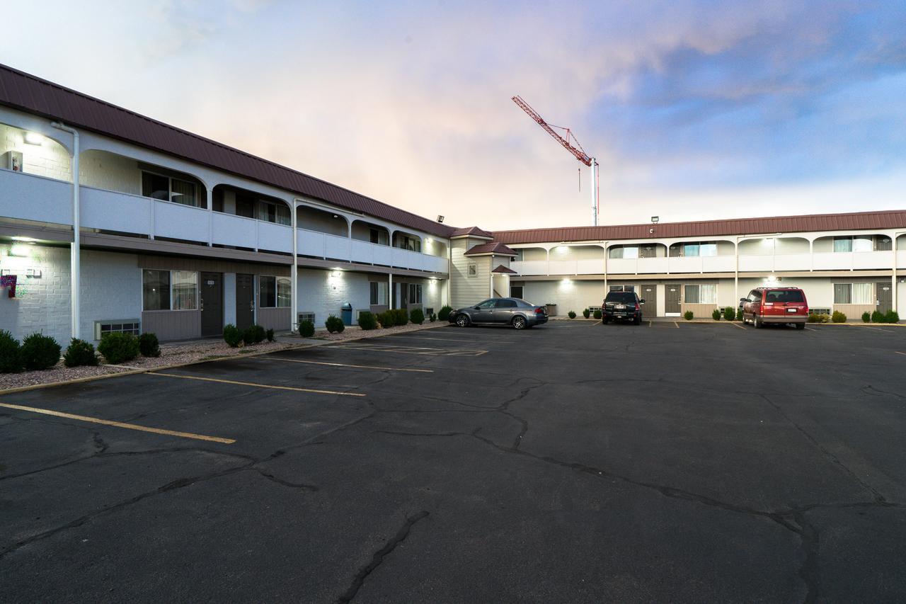 Little Suites Provo Extended Stay Экстерьер фото