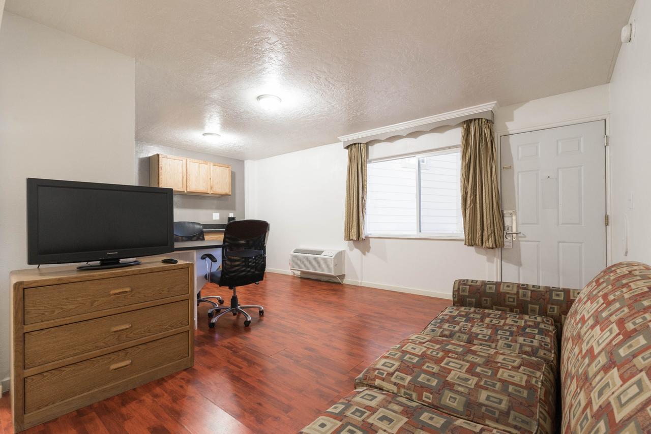 Little Suites Provo Extended Stay Экстерьер фото